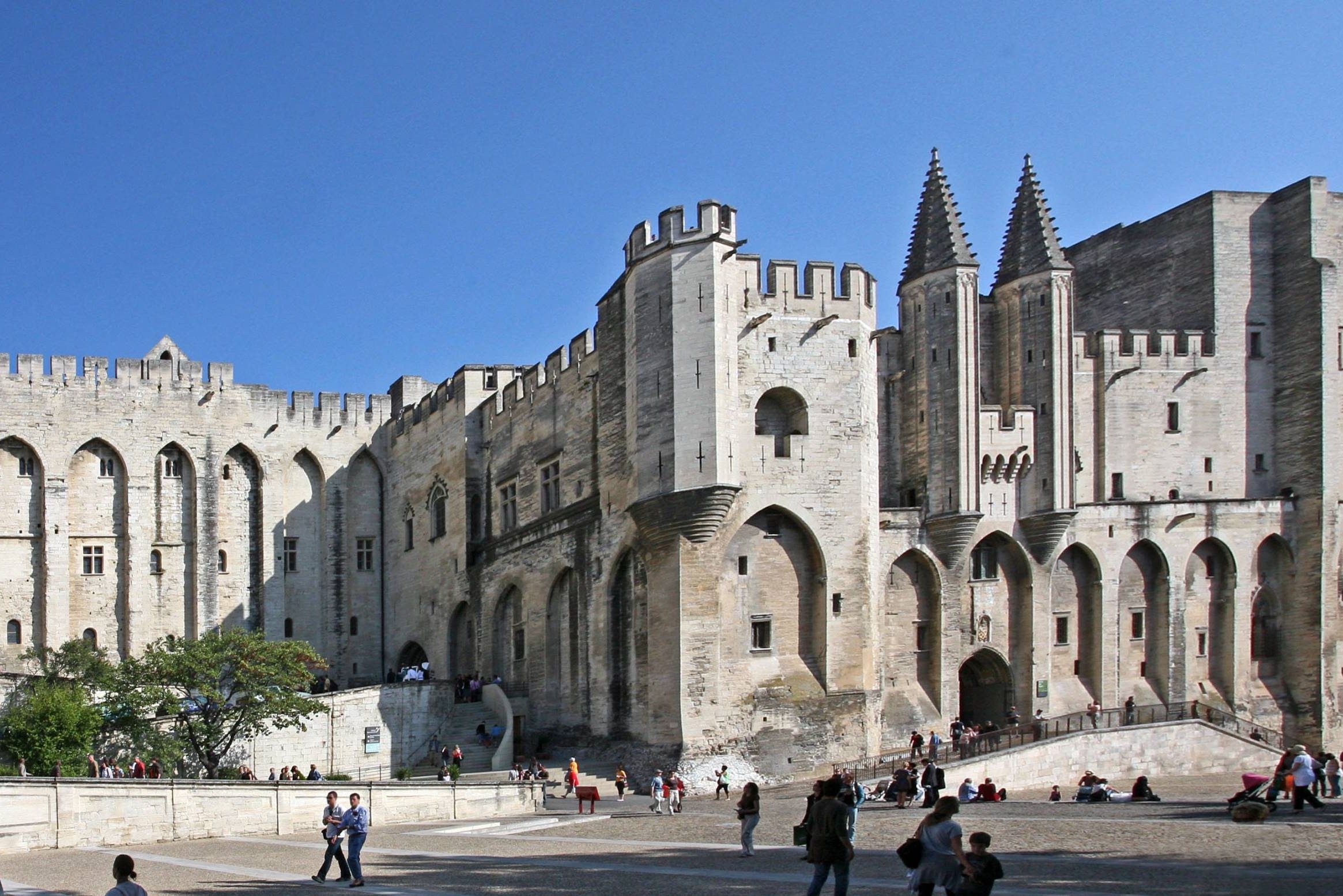 Palais des Papes Avignon - Patrimoine - l'Ostal